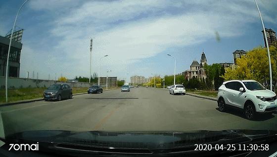 70迈行车记录仪和小米记录仪对比,70迈行车记录仪1s和小米