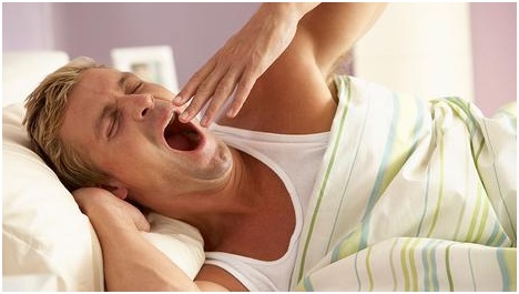 如果身边有人中风该怎么施救,身边有人晕倒怎么急救