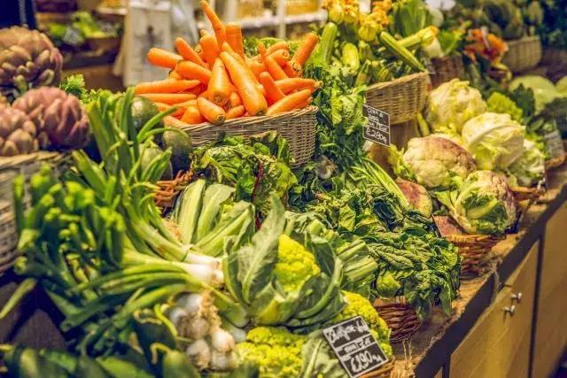 苏宁张近东意大利考察Eataly，收购家乐福、万达百货后又有新动作