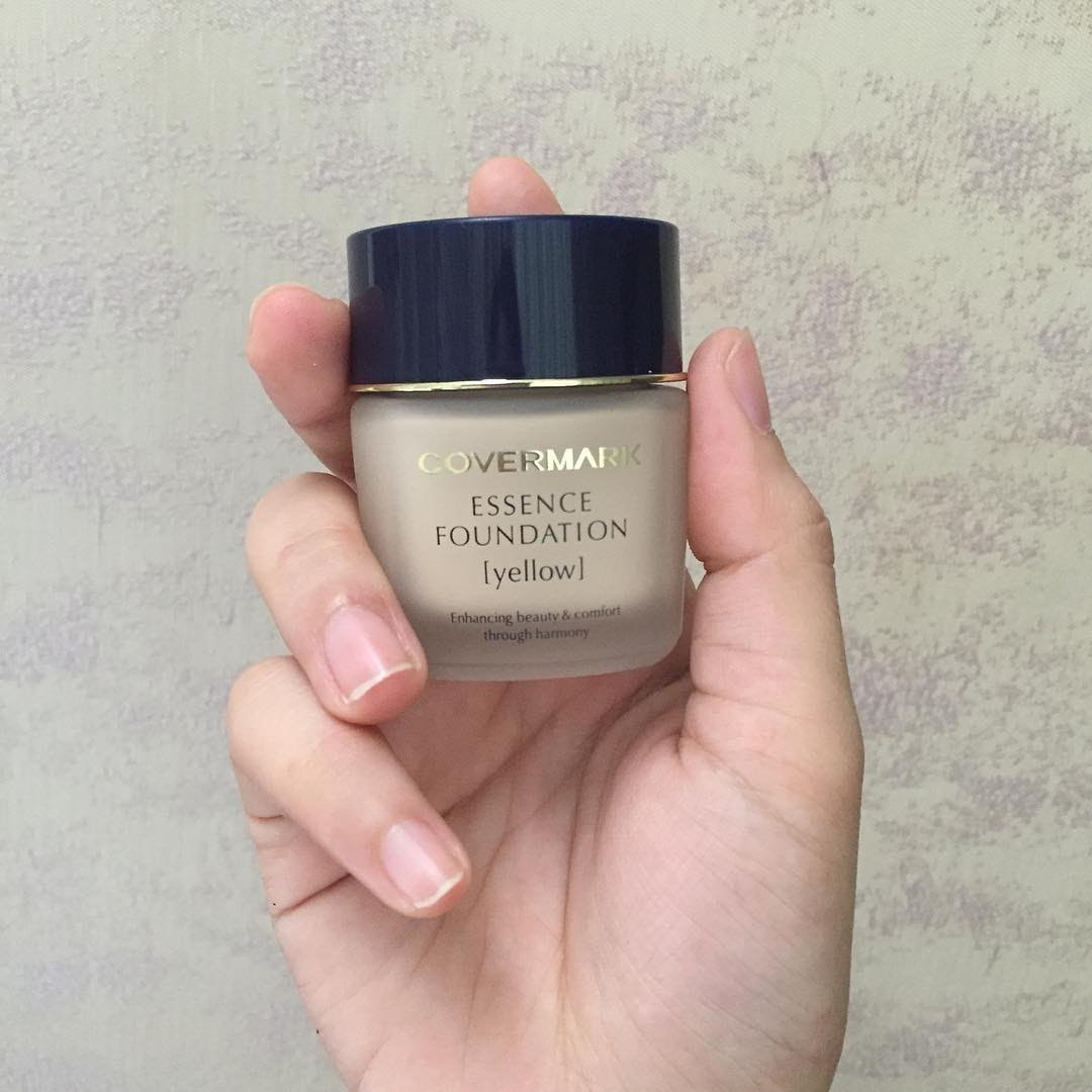 遮瑕保湿粉底液排行榜10强,圣罗兰明彩轻垫粉底液10和20区别