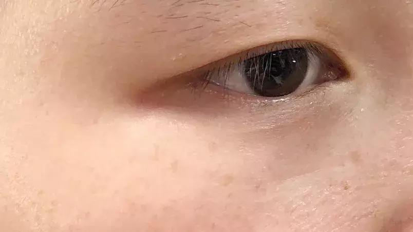 有了前法国第一夫人的百元“黑科技”眼霜,我把3000块眼霜扔了!