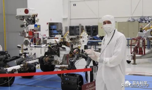 工程师制作闪光臭屁包裹，专治偷快递的*贼毛**