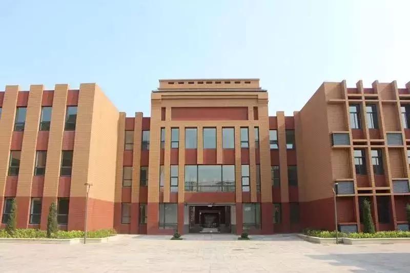 好奇！西安曲江这个“商铺”华丽变身名校！究竟长啥样呢？