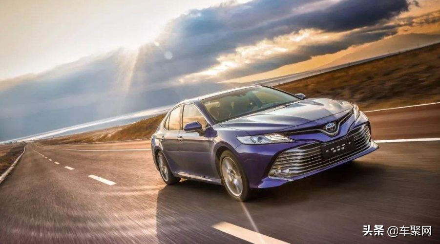 八代凯美瑞2.0试驾视频,八代凯美瑞混动试驾