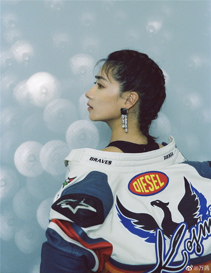 万茜40多岁为什么还这么美,41岁的万茜保持青春少女感