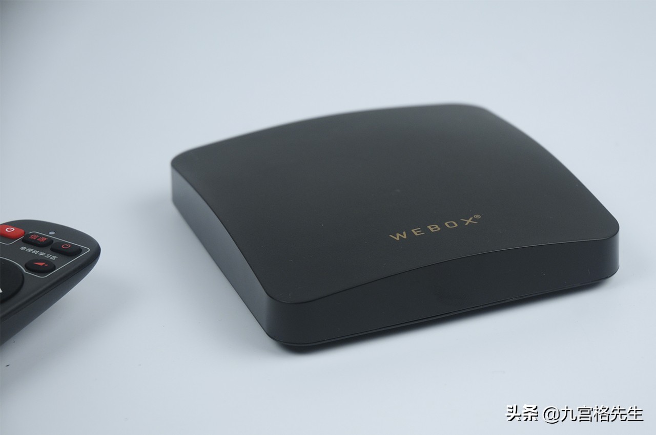 系统简洁手机,泰捷电视盒子we30c为啥比we60c贵