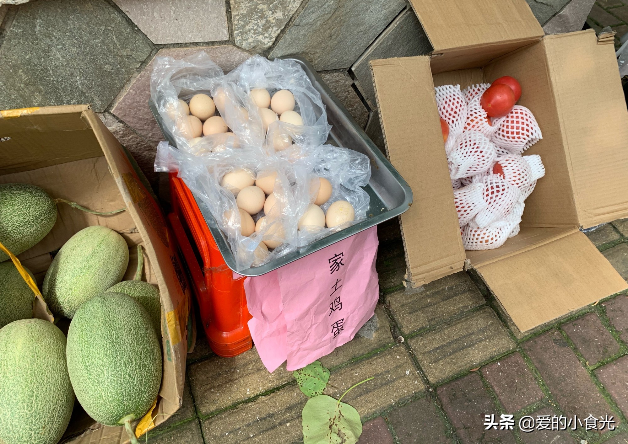 小区门口夜市摆摊什么最好卖,街边摆摊成本低风险