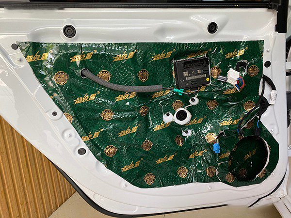 奥迪a4l改丹拿音响多少钱沈阳,奥迪a4l音响改装丹拿3分频