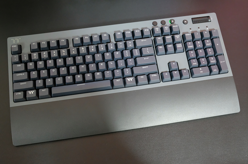 性价比最高的三模机械键盘推荐,推荐一款平民机械键盘