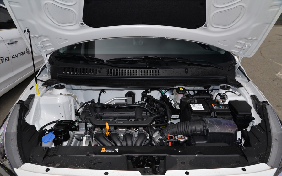 颜值高却不贵的合资家轿，1.4L动力省油、耐开，月薪3000可养