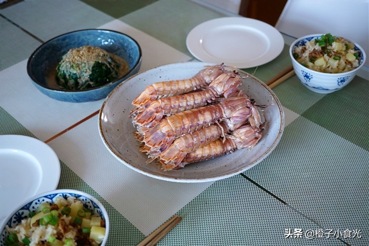 我家3顿饭，从不点外卖也不糊弄，晒图后网友说，这晚餐太馋人了