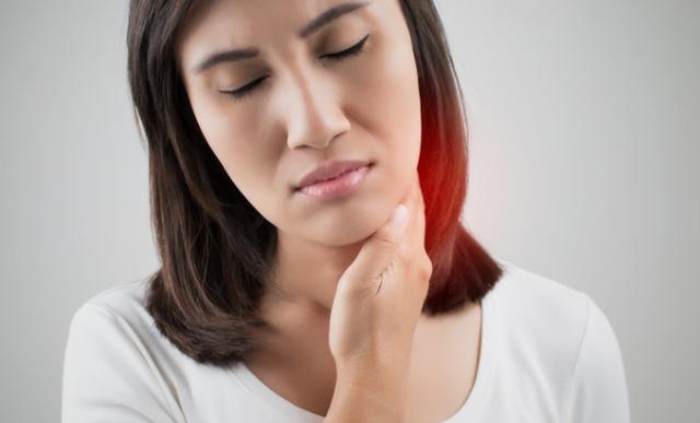 错把艾滋病当皮肤病,别错把艾滋当成皮肤病