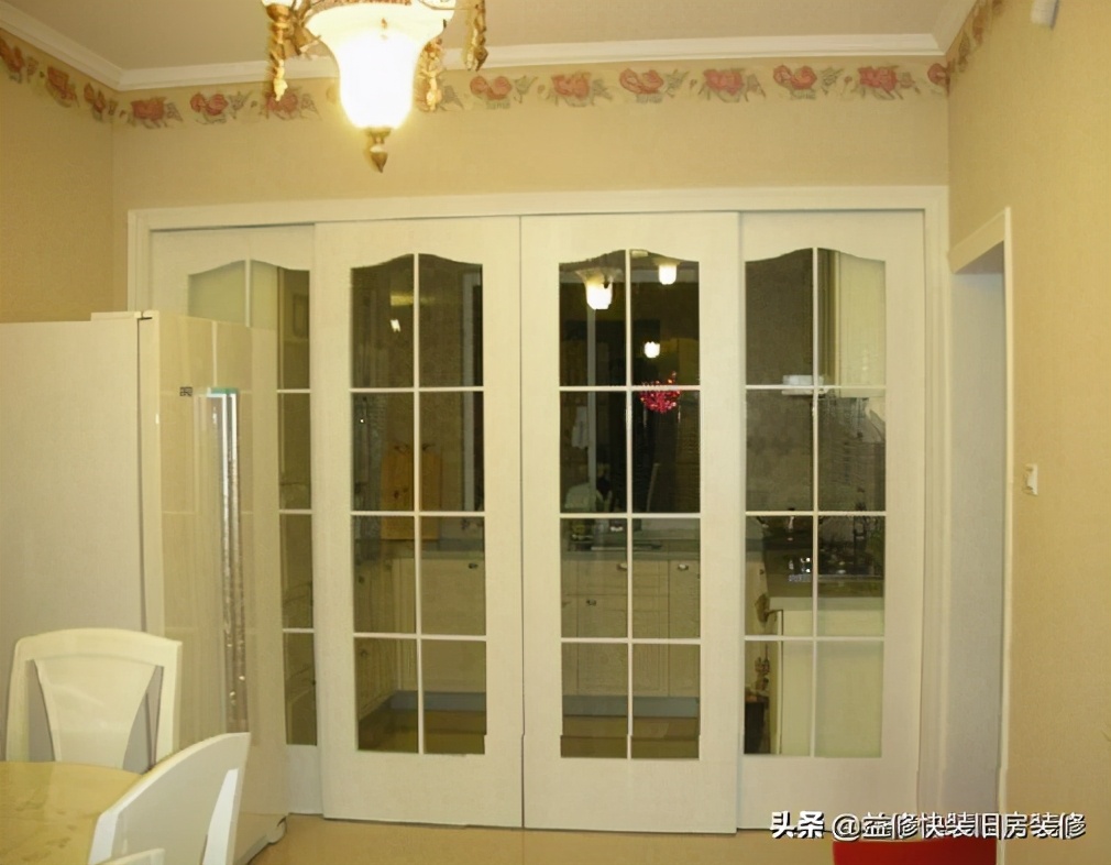 地面无导轨的推拉门坏了怎么修,推拉门轨道处理方法