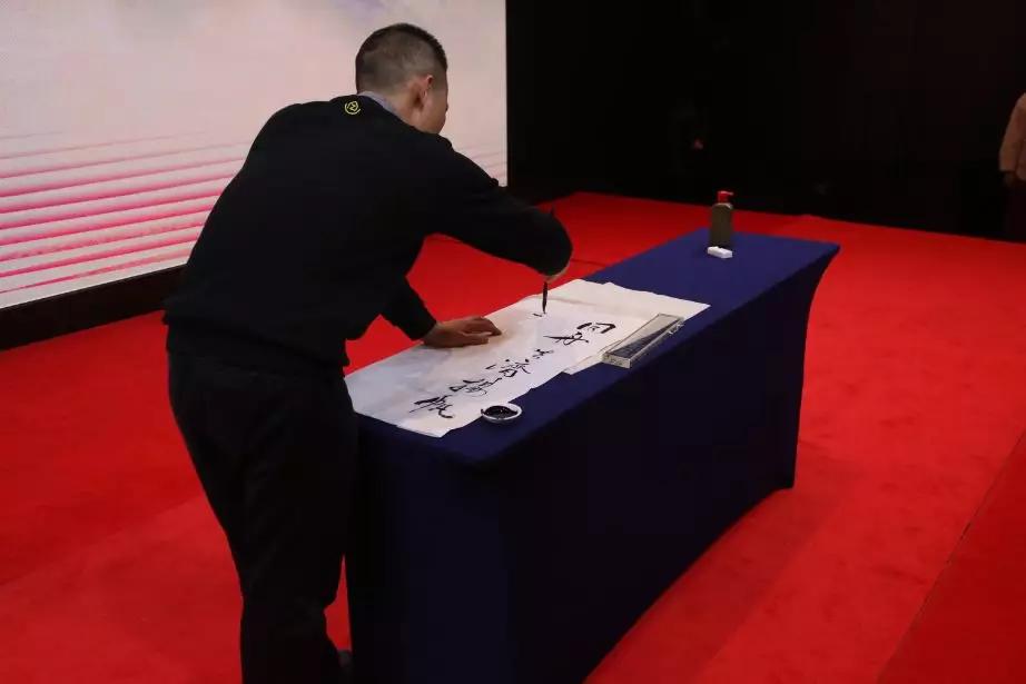 鐭ュ悓閬撳悎鏁欒偛瑙嗛鍓緫,蹇楀悓閬撳悎