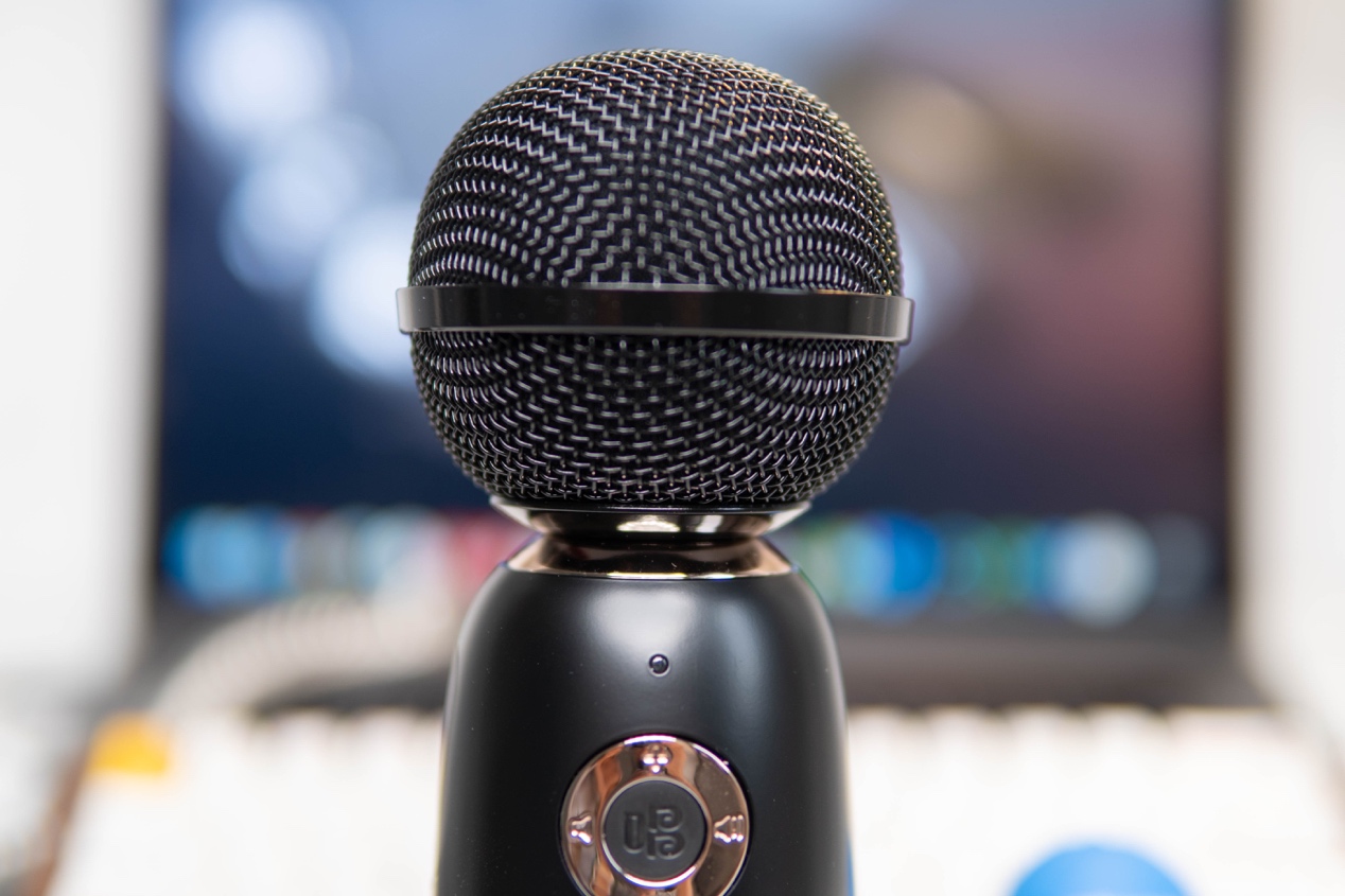 宅家也是K歌之王,唱吧精灵麦克风Q3,你的百万调音师