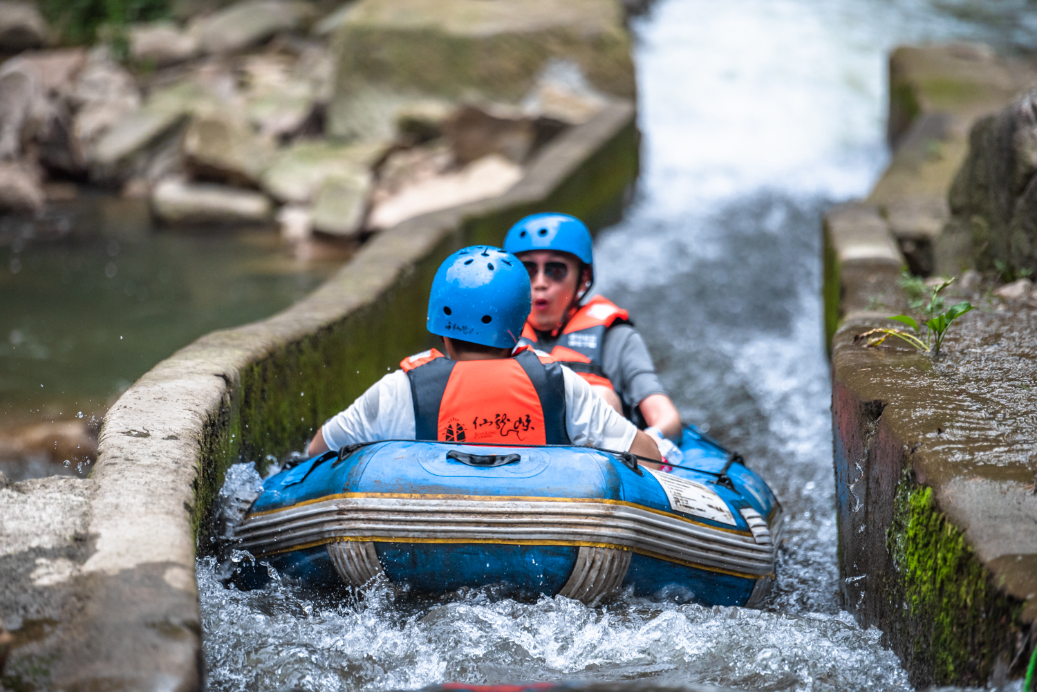 浙江小众漂流地--安吉仙龙峡:竹海水世界中峡谷漂流3km