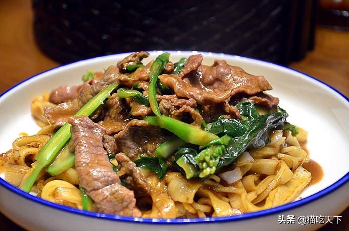 不用去闽南就可以吃的月饼,不用去广州就能喝到潮汕的海鲜粥