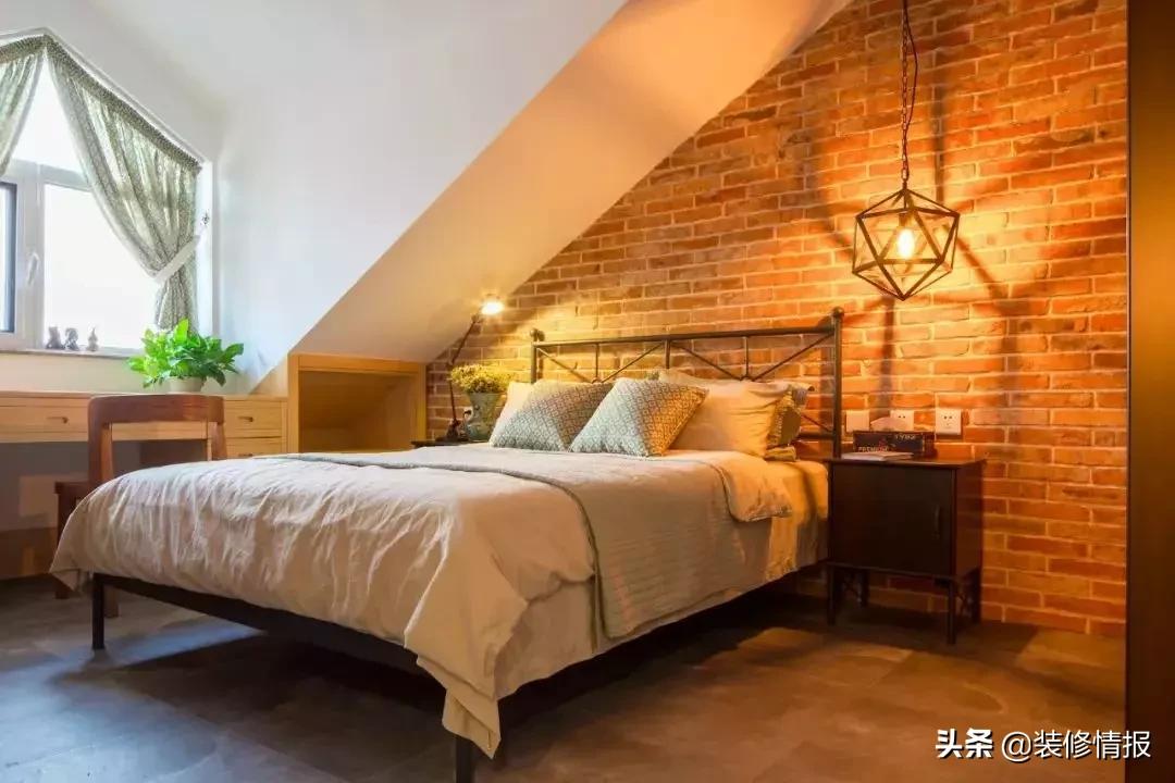 床头旁空荡荡怎么布置,卧室里床头背景怎么做好看