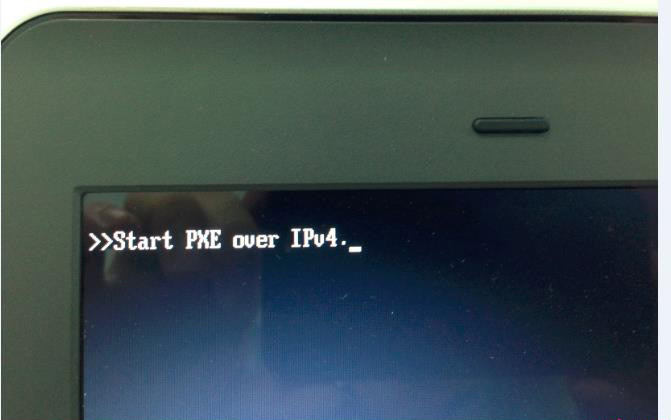 电脑开机显示startoveripv4,startpxe