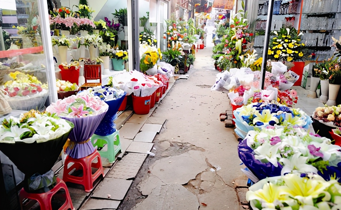 90后想创业加盟项目利润高的,创业必备50个2017年赚钱好项目