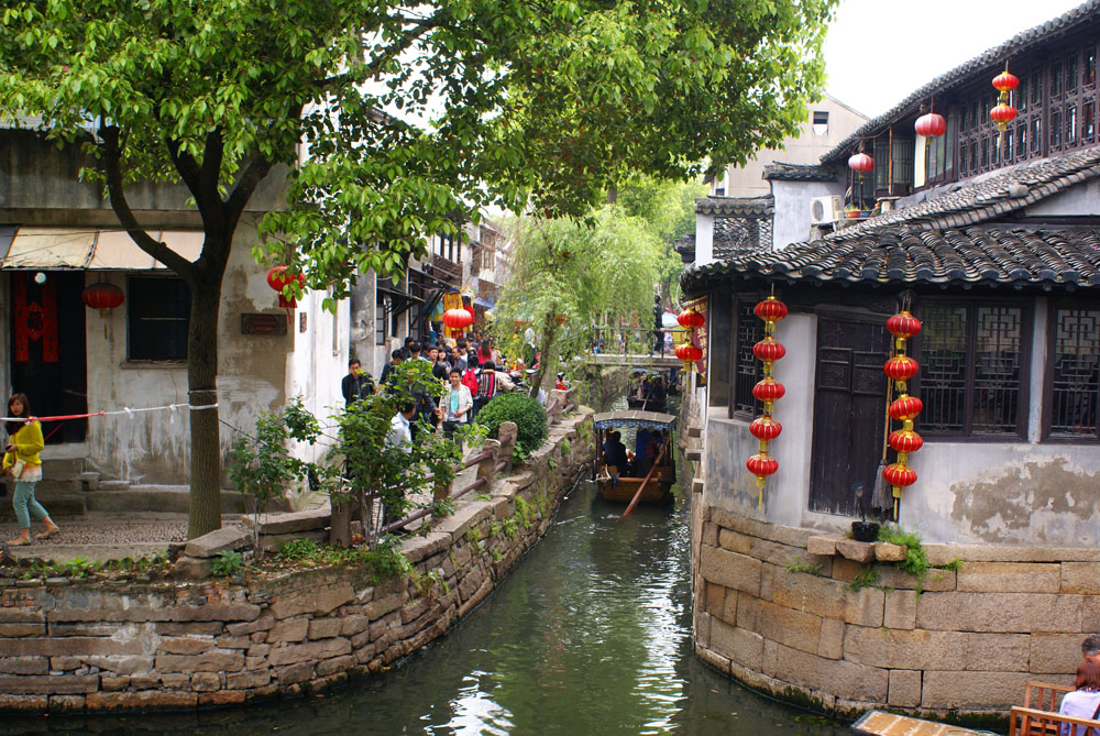 苏州的千年古镇被誉为六大古镇,苏州水乡周庄古镇