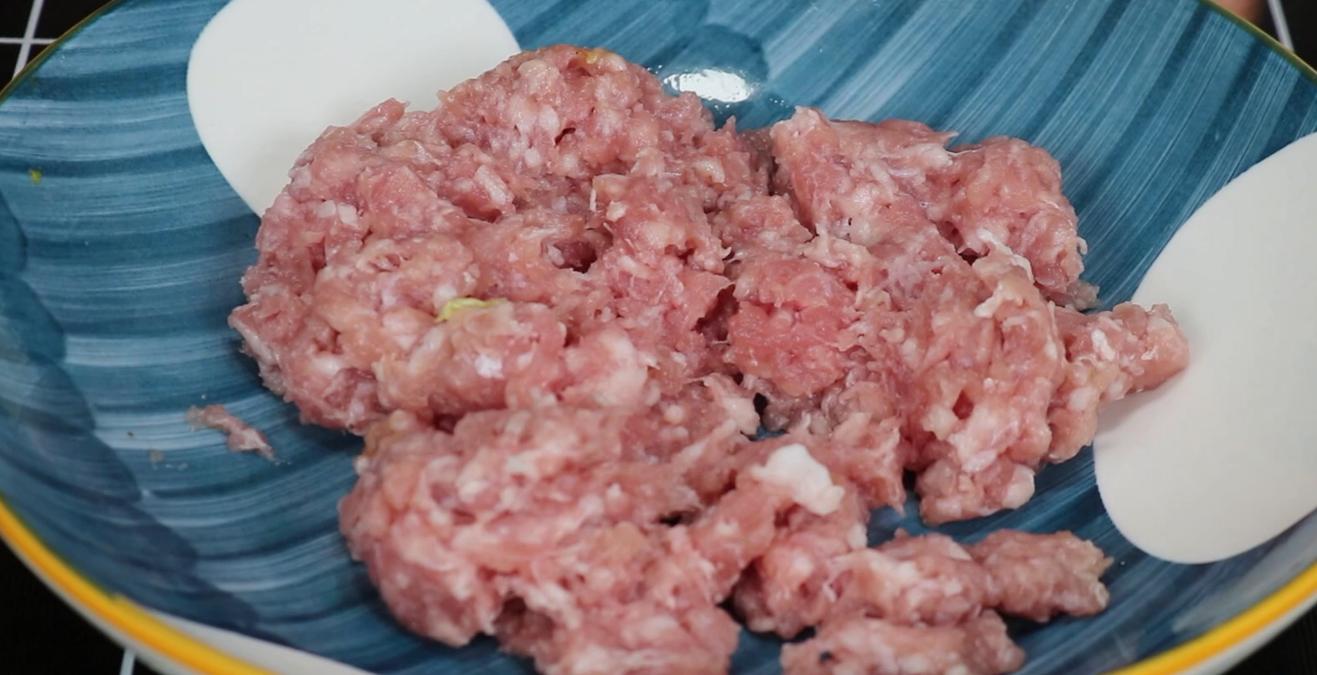 炸酱面教程简单易学,炸酱面肉酱做法开店