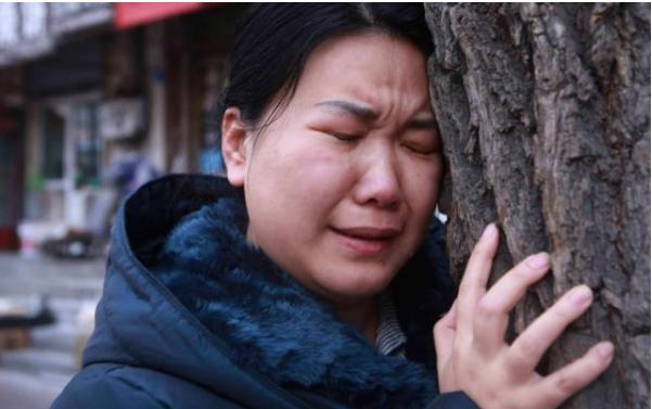 发现孩子有草莓印,被家长发现有草莓印