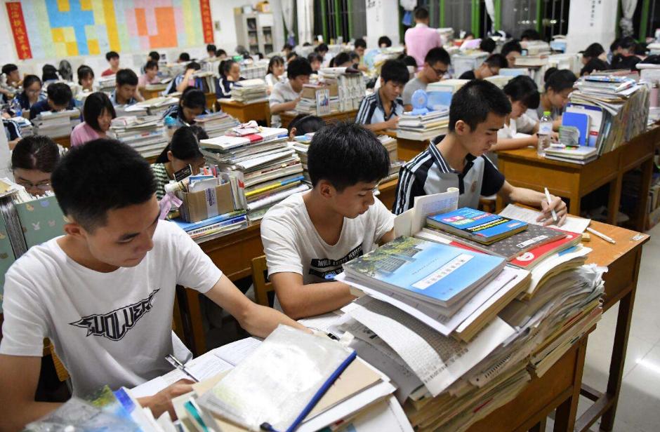 怎么叫都叫不醒的人,高中生睡着叫不醒是什么原因