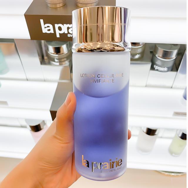 化妆水推荐：缩小毛孔、美白保湿补水，做完美无瑕的瓷肌美人