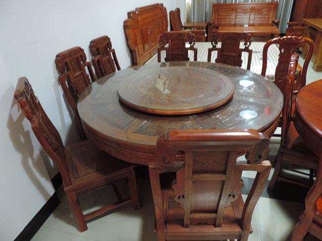 挑选实木餐桌还在迷茫？看了这些你就懂了