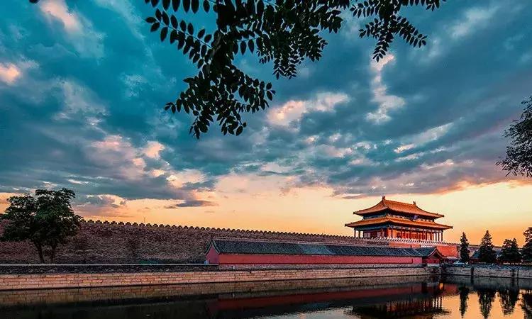 国庆节5句爱国名言警句,国庆节应该发什么关于爱国的句子