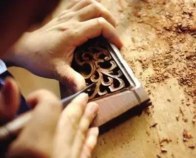 红木多少钱一吨现在的价格,同等材质红木差价大