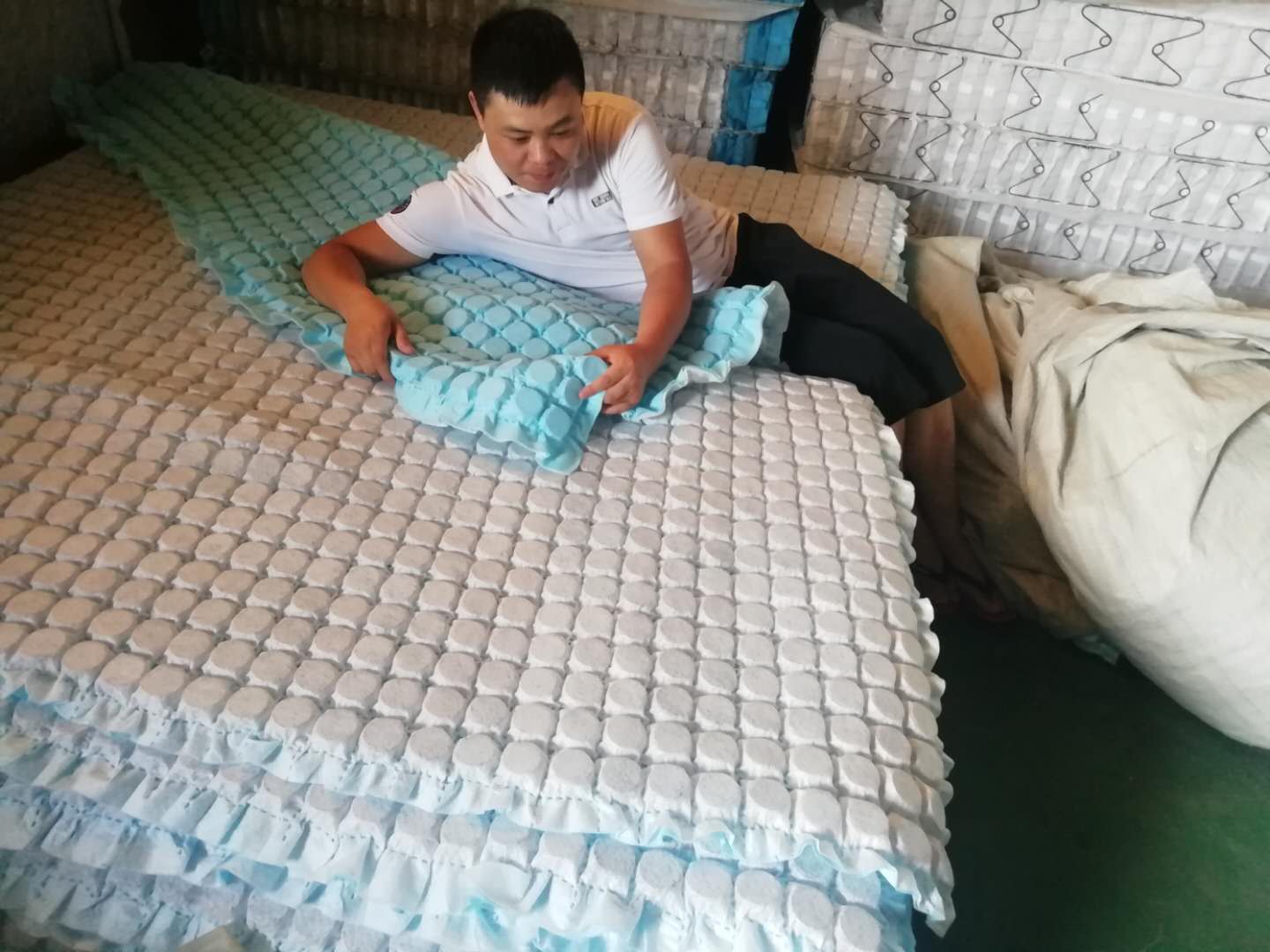 国外床垫和国产床垫区别,国外品牌床垫哪个性价比高