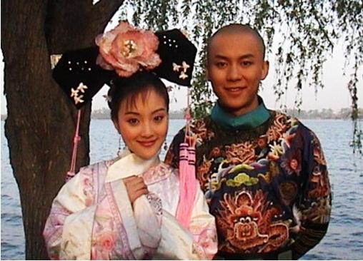 李小璐的快乐生活,李小璐离婚后越来越不羁