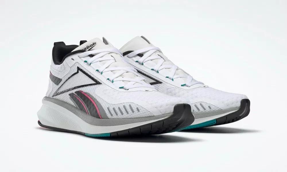 reebok老logo,reebok标志红蓝白