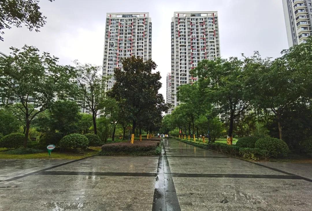 今天,我要好好夸下无锡这个学区房的物业