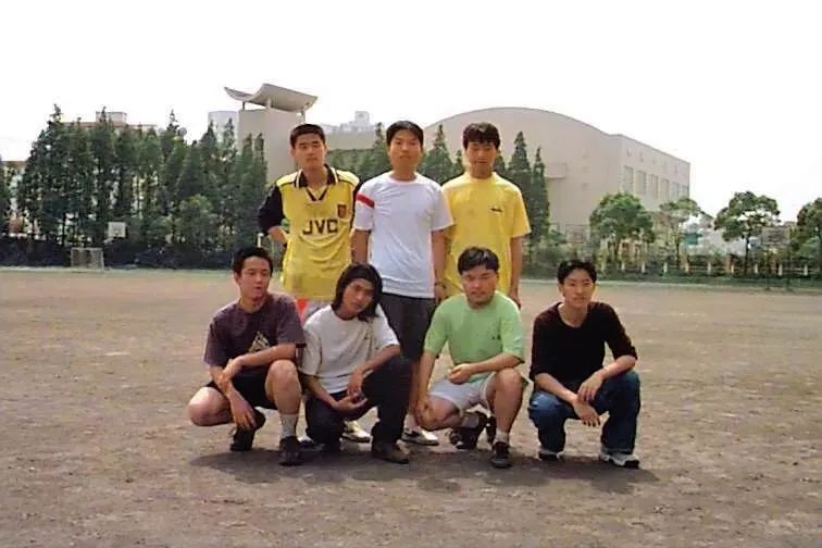 郎朗10亿身价,郎朗现在身价多少亿