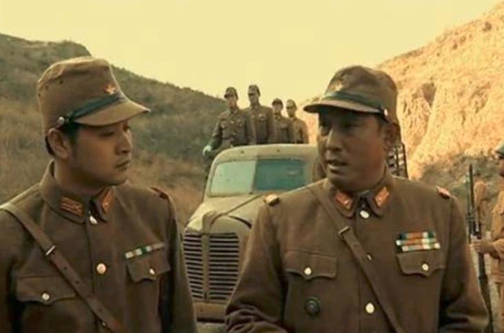 李云龙穿军服被国军发现,李云龙听说日军暴行极为愤怒