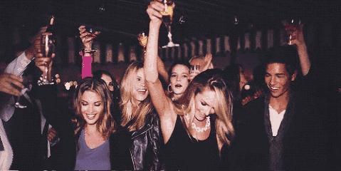 酒吧大屏气氛爆点新玩法,酒吧霸屏互动怎么玩出新花样