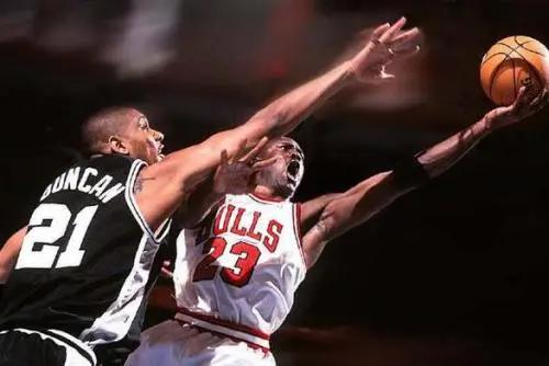 nba历史各个领域最强的球员邓肯,邓肯和乔丹最后一战视频