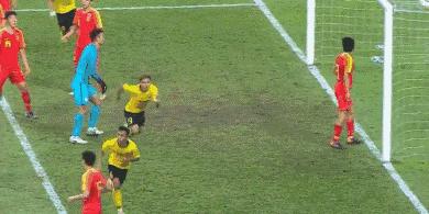 世界足坛十大进球本周,世界足坛3大扑救