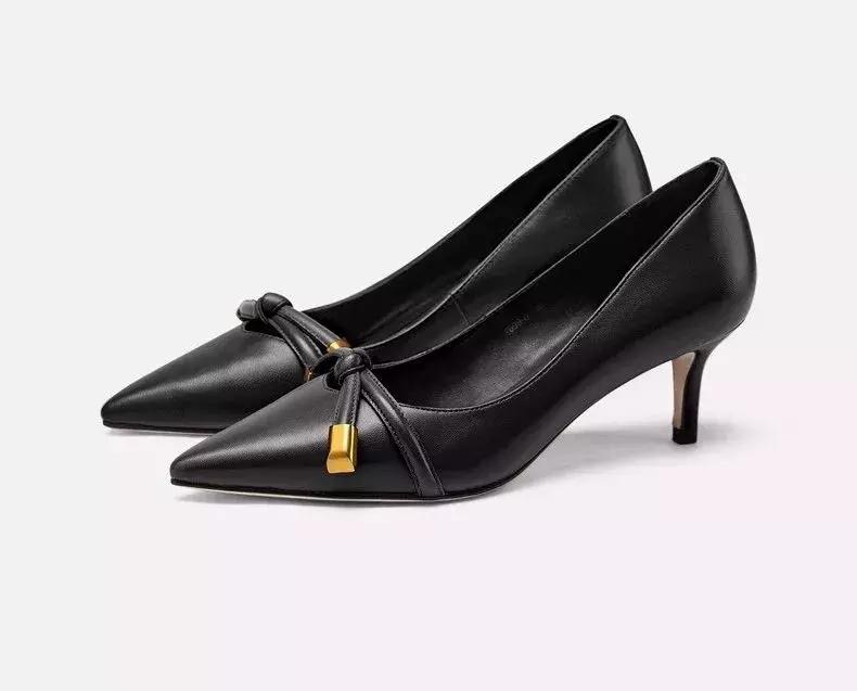 100元和500元的高跟鞋,100元的鞋和500元的鞋差距