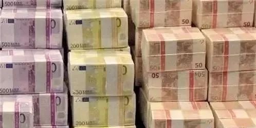 德国三级税卡交多少税 (德国月入3千要交多少税)