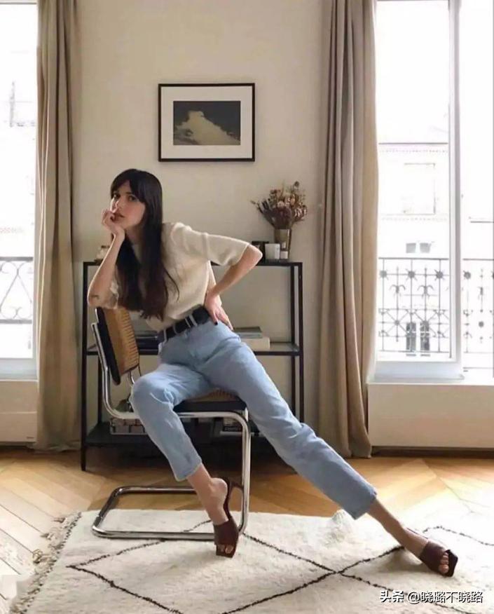 方头鞋和尖头鞋哪个显腿细,圆头鞋和方头鞋显腿型