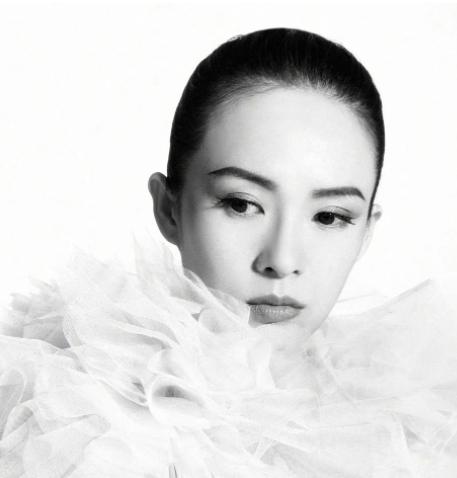 方脸女生是不是很难看,方脸太高级了