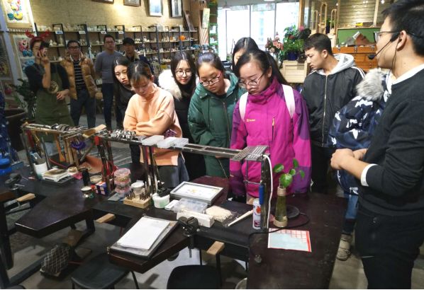 大同文创｜大同大学创业小组参观星茂汇小世界手工坊