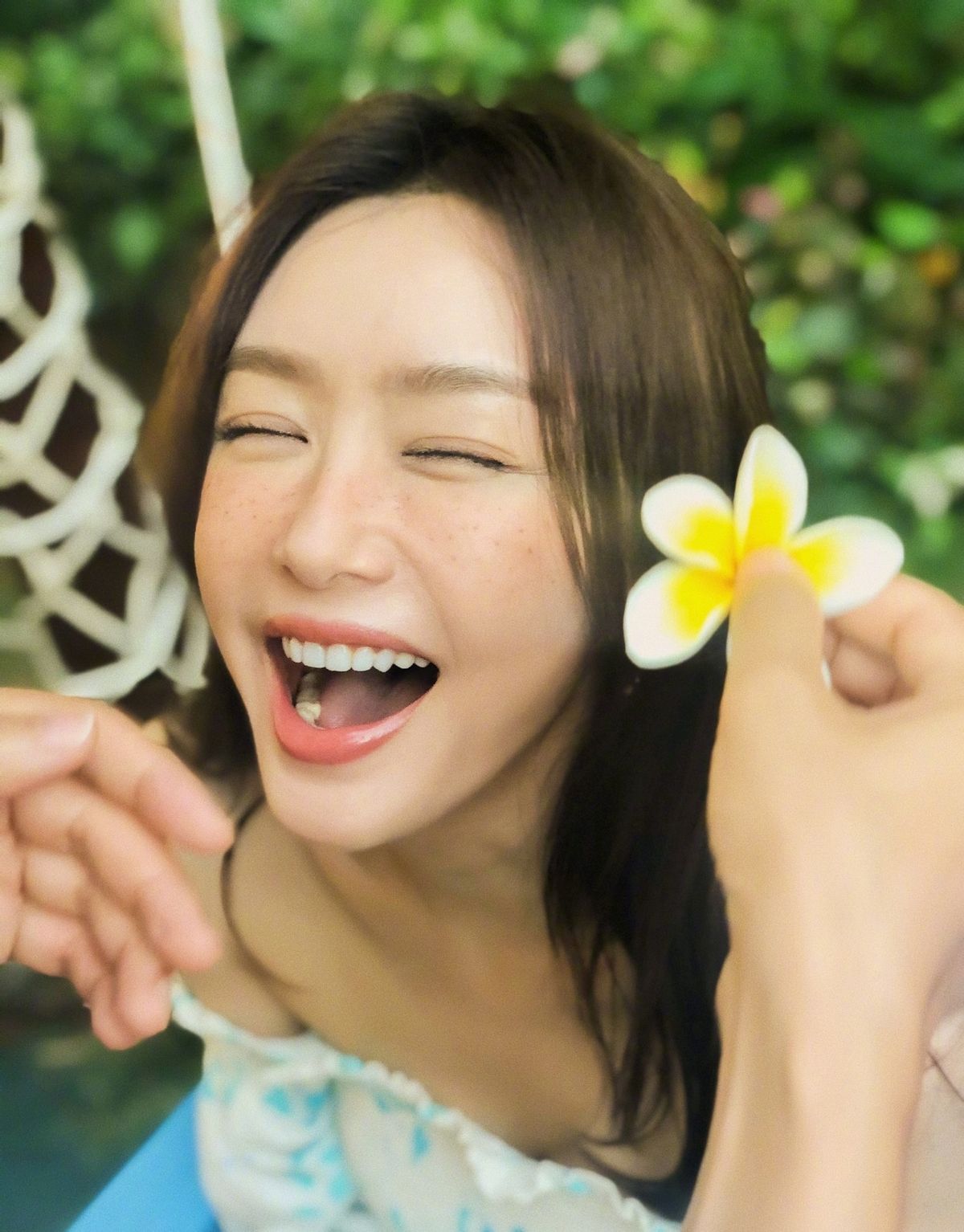 秦岚三亚t恤,秦岚海滩照片