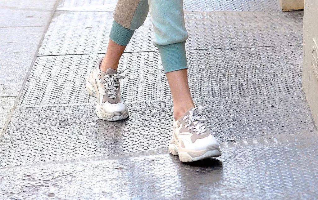 人生处处是陷阱一定要小心应对,人生处处是陷阱