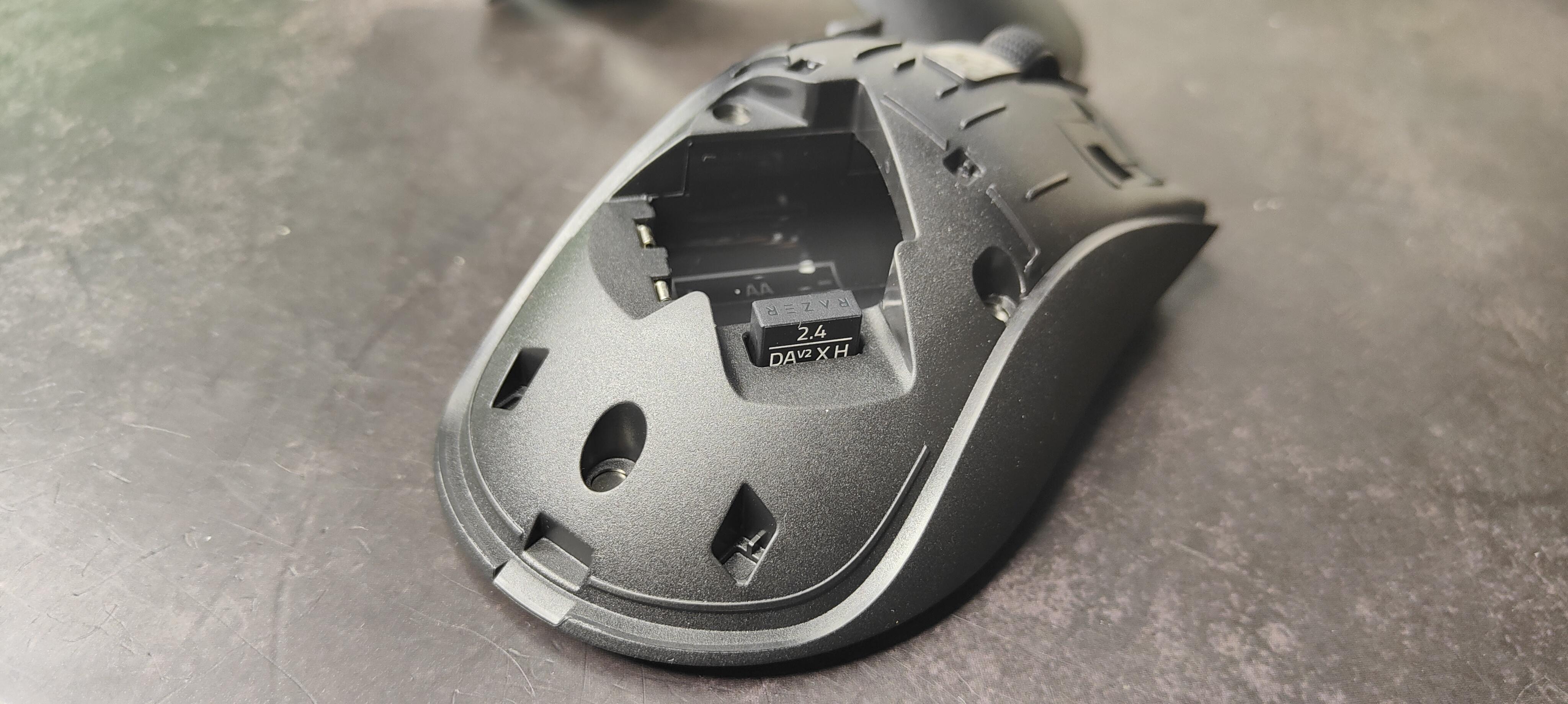 雷蛇lol鼠标dpi500和1000有什么区别,雷蛇deathadder炼狱蝰蛇1800dpi咋调