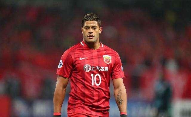 阿瑙托维奇归化,阿瑙托维奇换艾克森